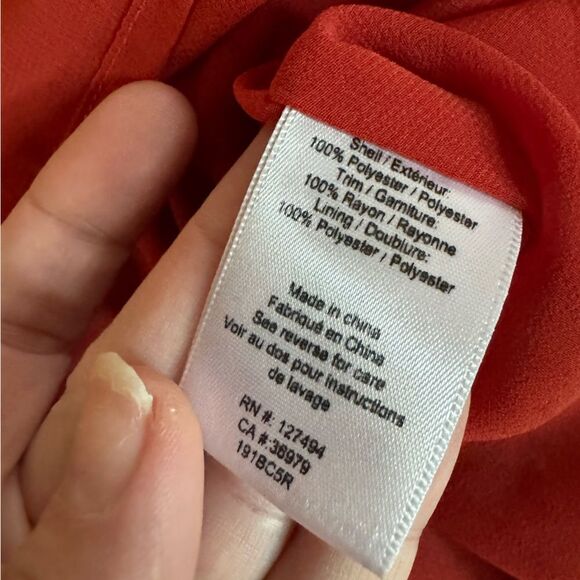 Heartloom Women's Red Floral Lace Zurie Tank Top- Size Medium - Picture 6 of 6